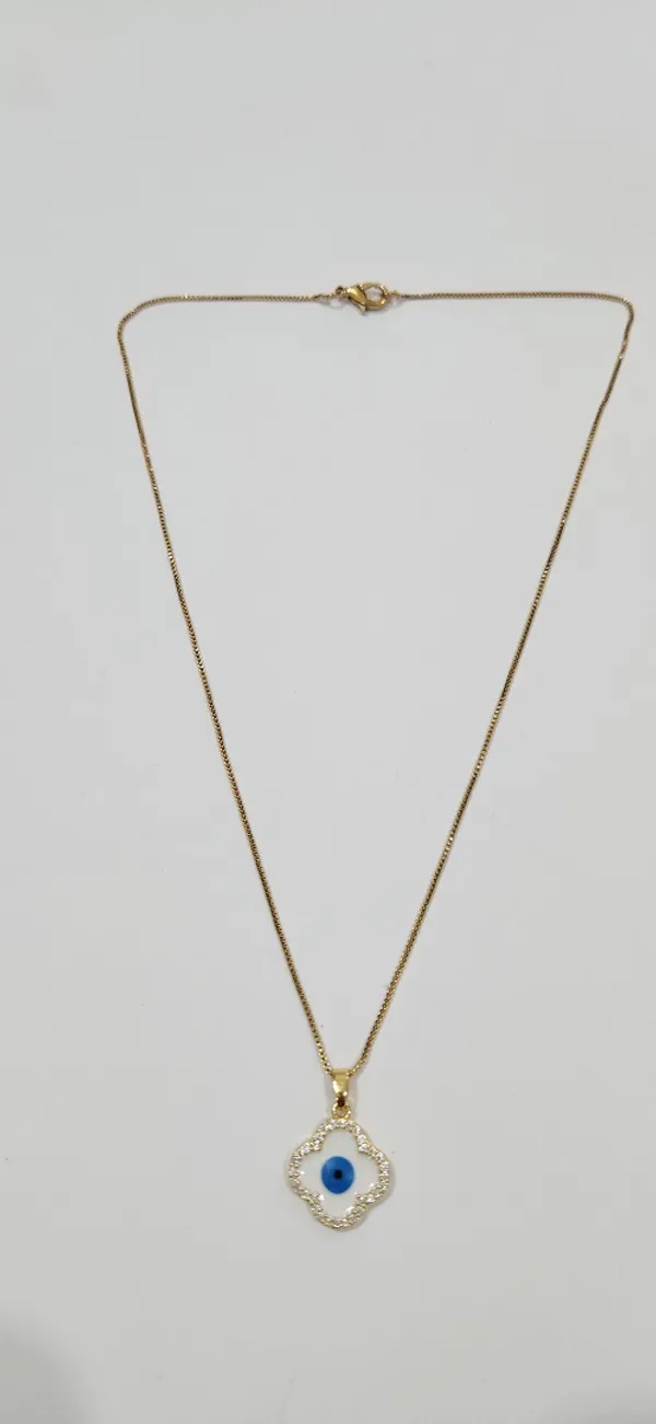 Gold_Brass_Eval_Eye_Necklace_For_Women