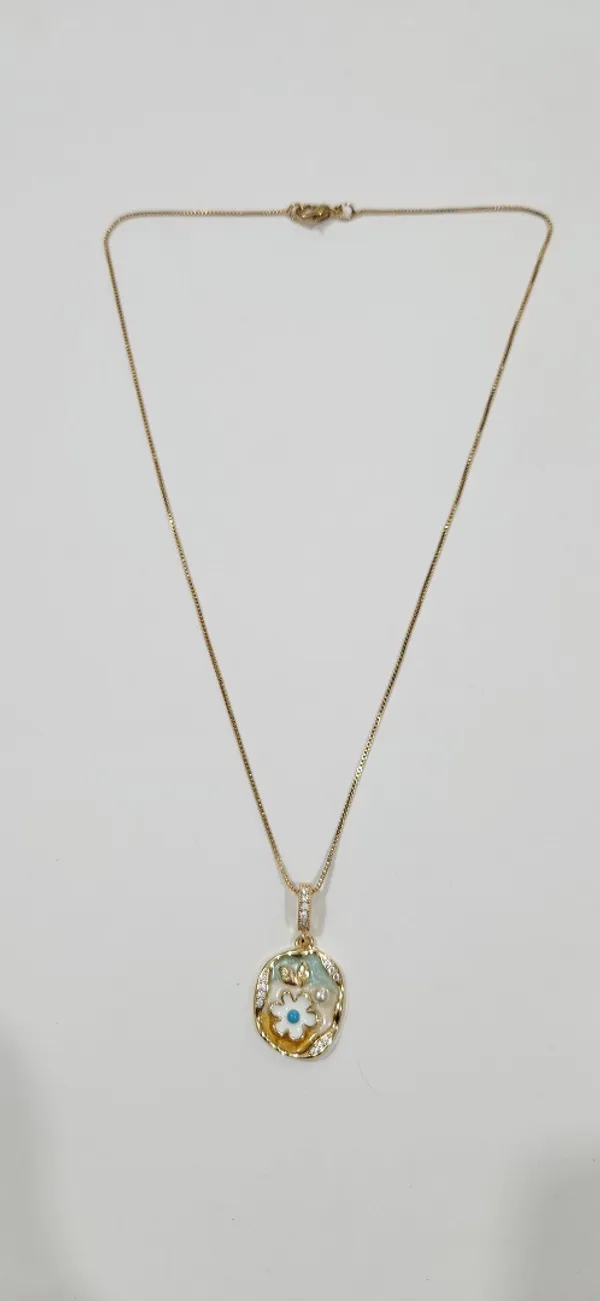 Gold_Brass_Flower_Eval_Eye_Necklace_For_Women