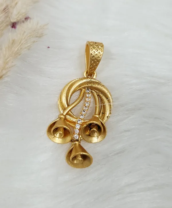 Golden_Bell_Charm_Set_With_Earing