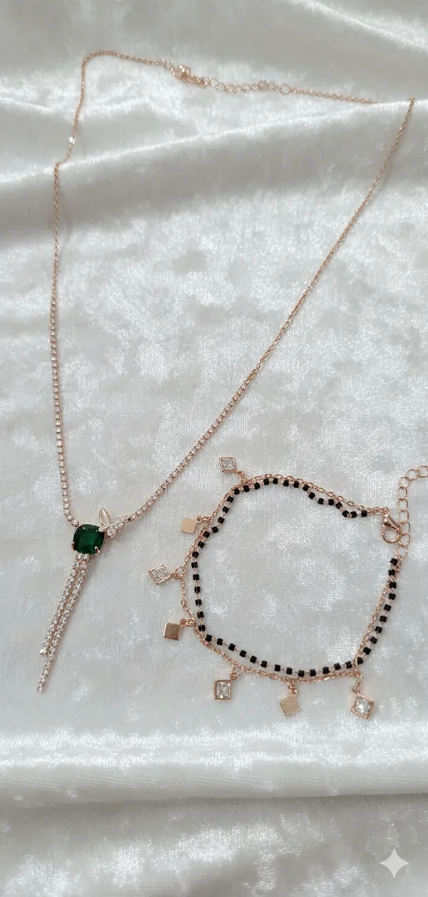 Rose_Gold_Brass_Green_Diamond_With_Butterfly_Necklace_For_Women
