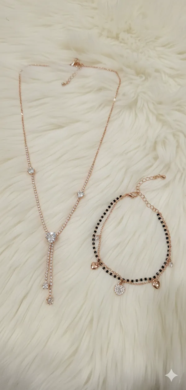 Rose_Gold_Brass_Leady_Heart_Necklace_Get_Hand_Mangalsutra_For_Women