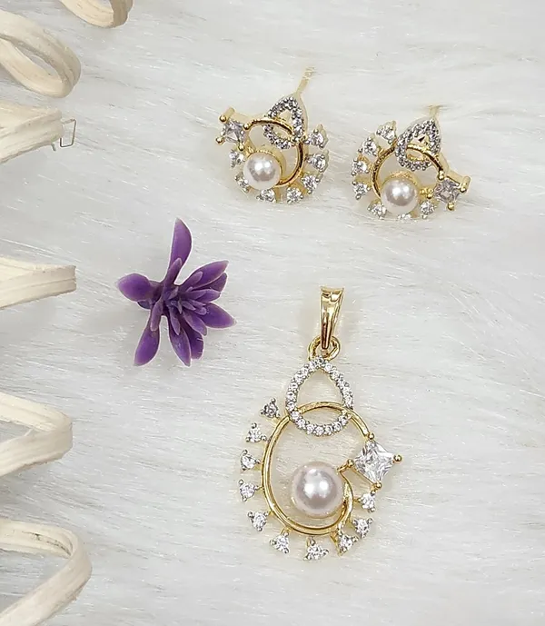 Pearl_&_American_Diamond_"Celestial_Swirl"_Pendant_Set