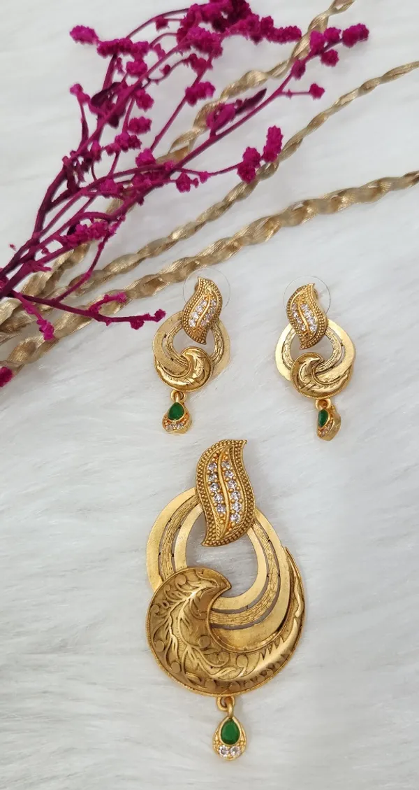Rajwadi_Lehar_Gold_Set