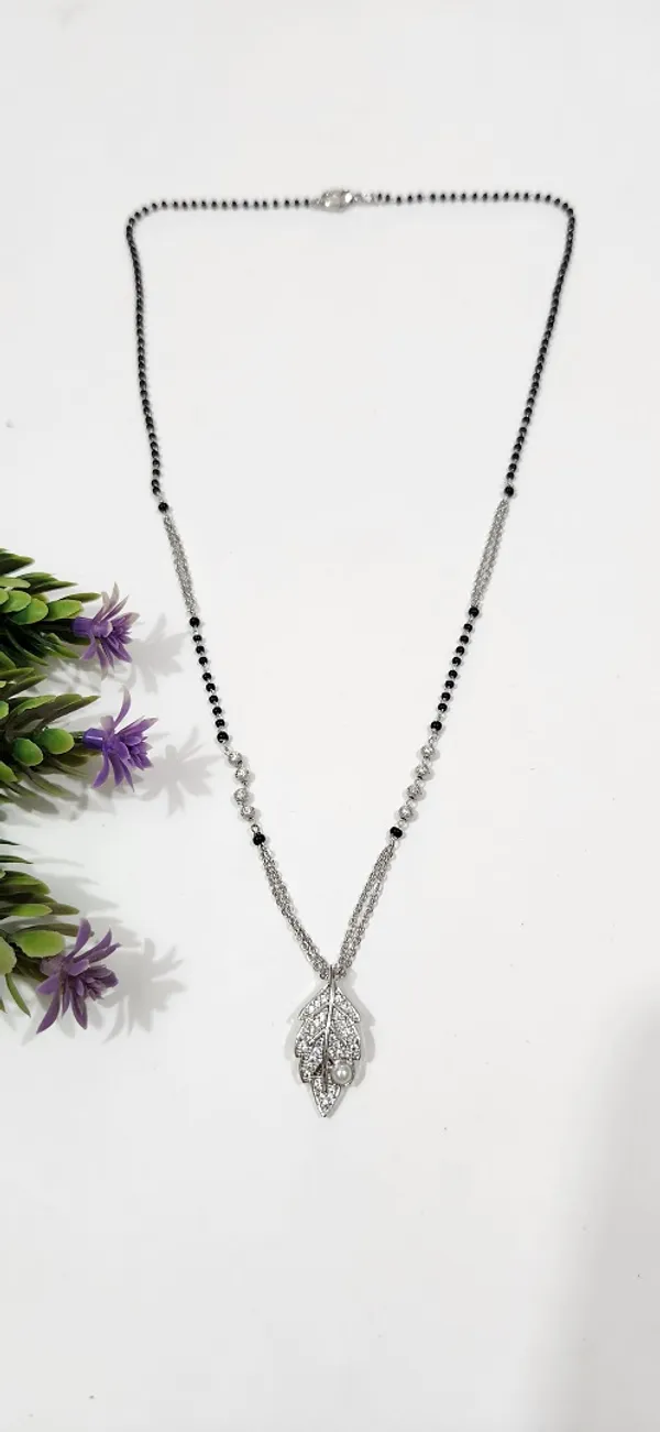 Silver_Leaf_Pearl_Mangalsutra
