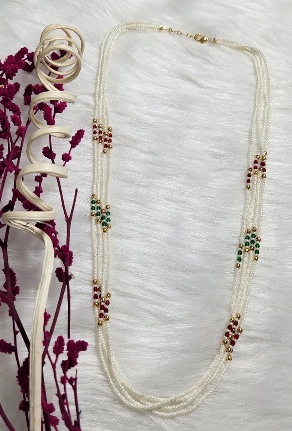 Traditional_Gold-Plated_Paisley_Pendant__&_Pearl_Mala_Set