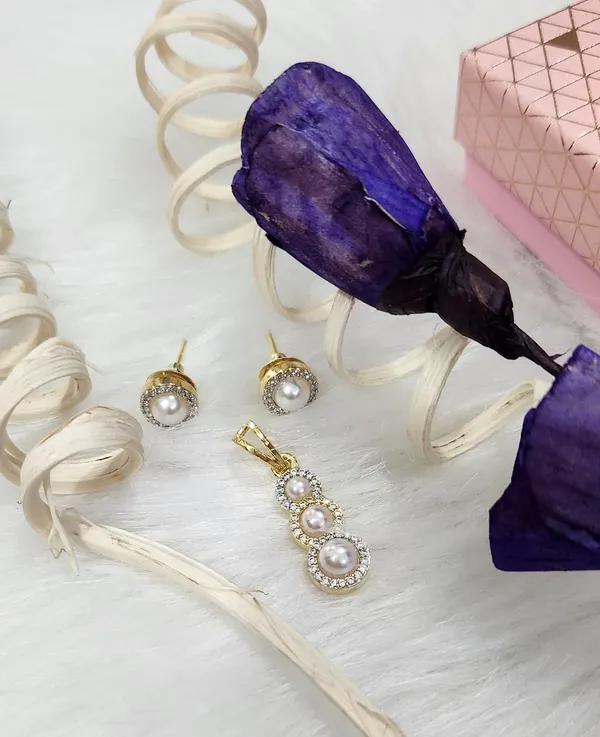 Triple_Drop_Pearl_Dangler_with_Matching_Halo_Studs