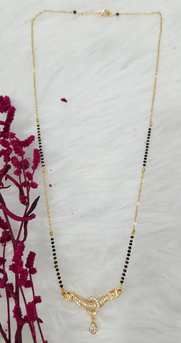 parkling_Double-Arch_V-Shaped_mangalsutra