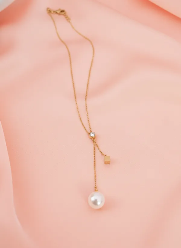 Cubic_pearl_studd_Anti_Tarnish_Chain