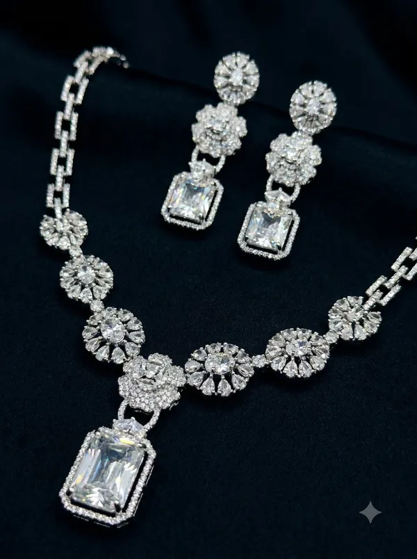 Elegent_Victorias_American_Diamond_AD_necklace_set