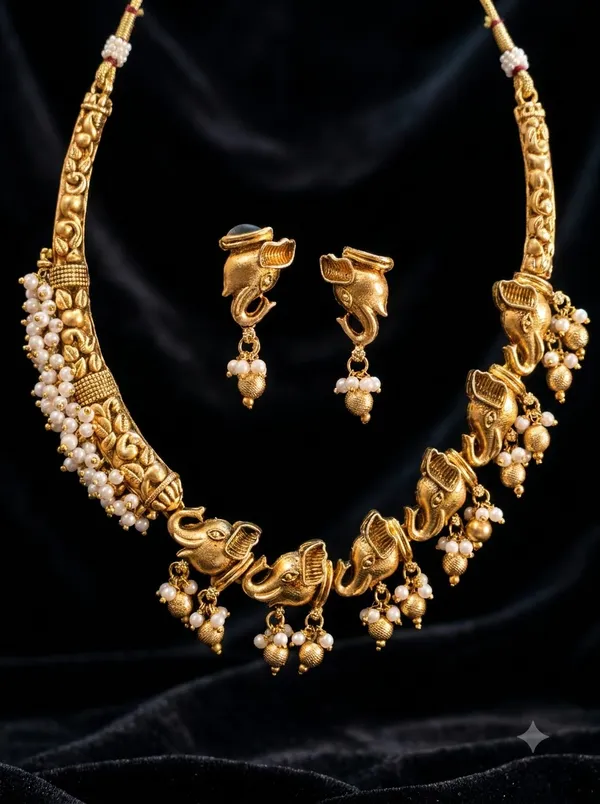 Ganesh_blessed_Heritage_kundan_Necklace_Set