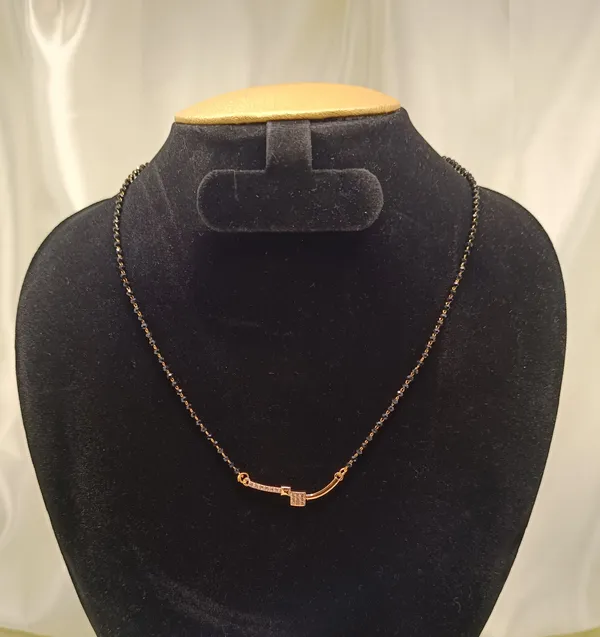 Golden_Athena_Mangalsutra