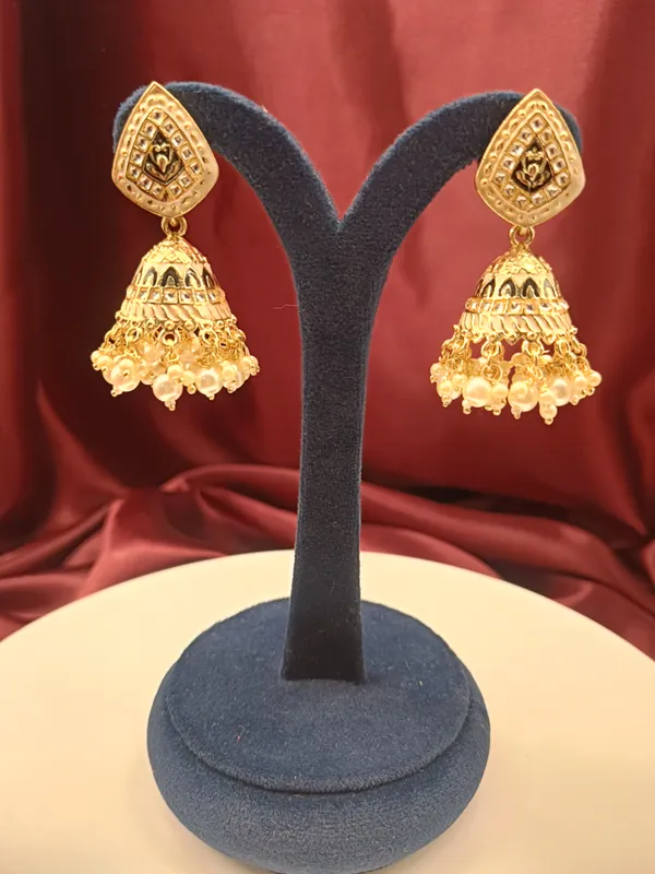 Golden_CZ_kundan_studd_jhumka