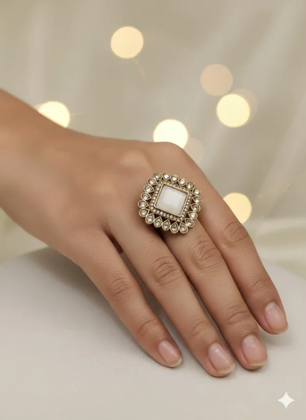 White_Ceramic_Studd_Cubic_Kundan_Ring