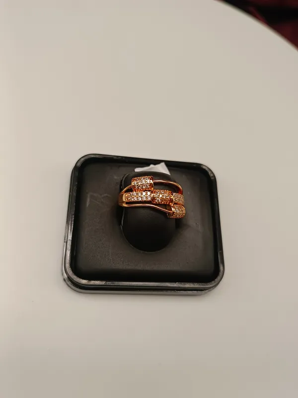 Baguette_Dram_Gold_Zirconia_Layered_Statement_Ring