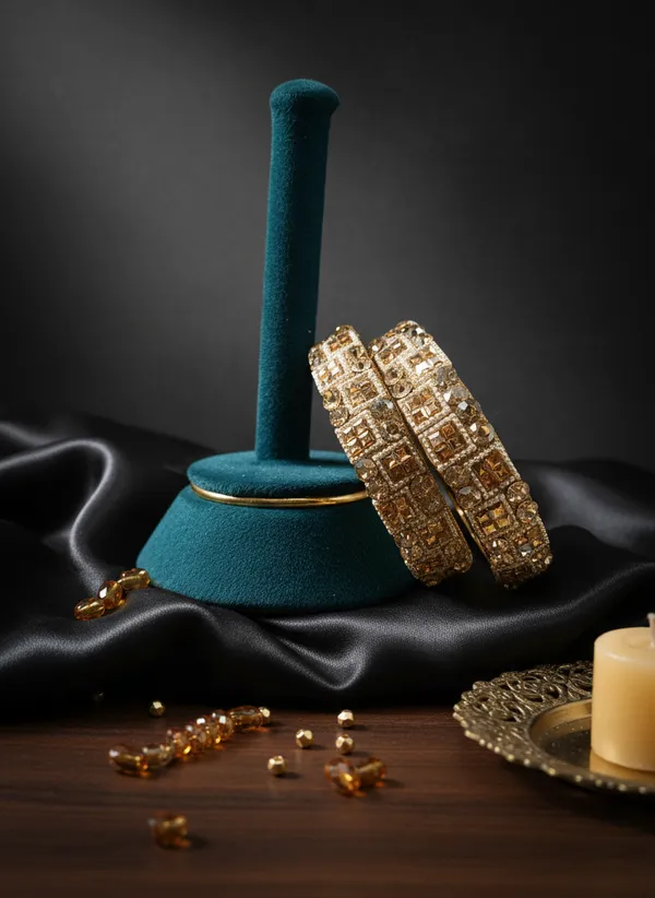 Golden_Cubic_Crystal_Stones_Kundan_Bangles