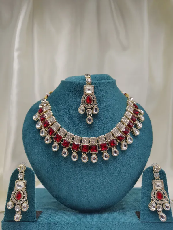 Red_Cubic_Kundan_Necklace_Set
