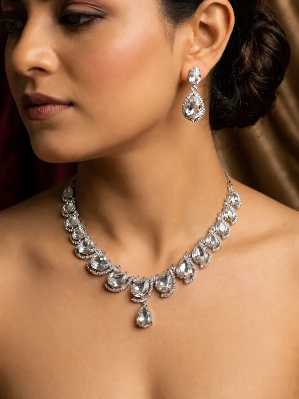 Takshik_American_Diamond_Necklace_set