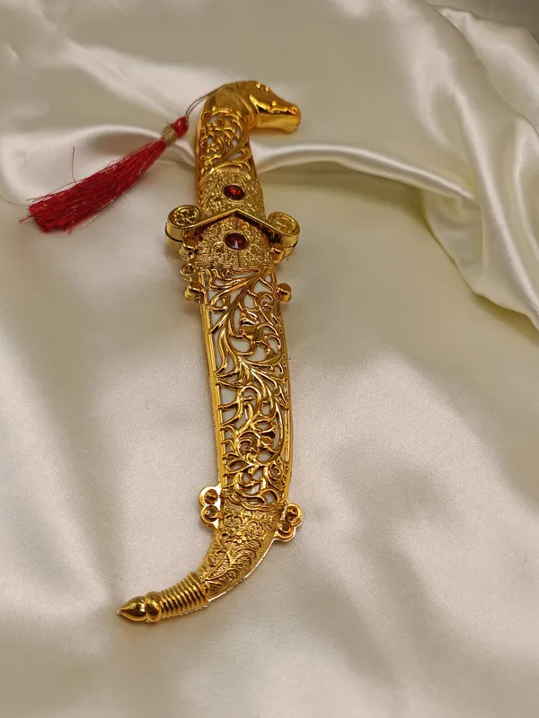 Wedding_Maharaja_Golden_Elegent_Kataar