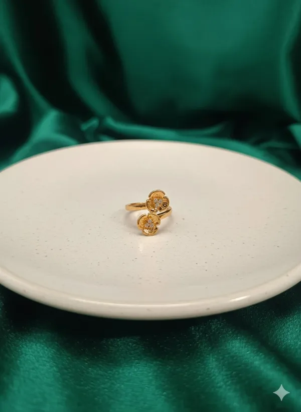 Gold_Plated_Lotus_Amrican_Diamond_Ring