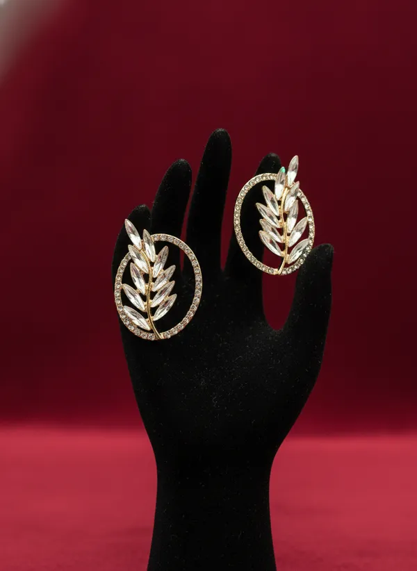 Bloom_White_Kundan_Studds