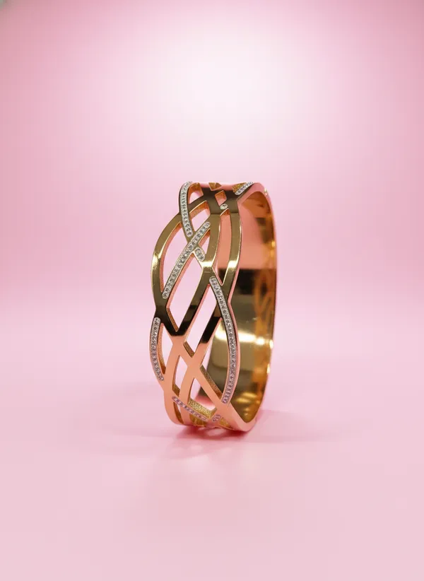 Catlier_gold_Diamond_studd_Anti_Tarnish_Bracelet