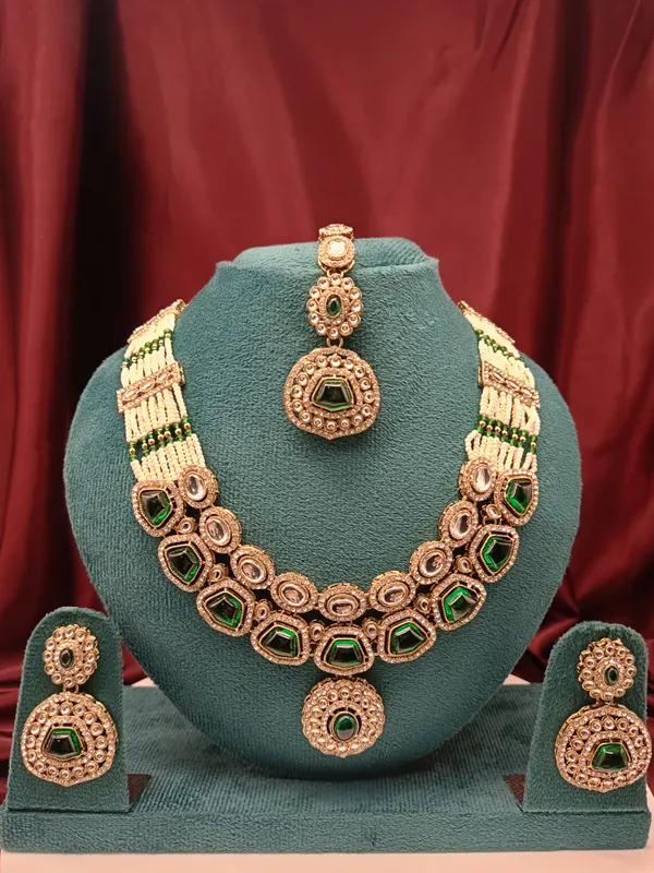 Golden_Emerald_Green_Harmony_Kundan_Necklace_Set
