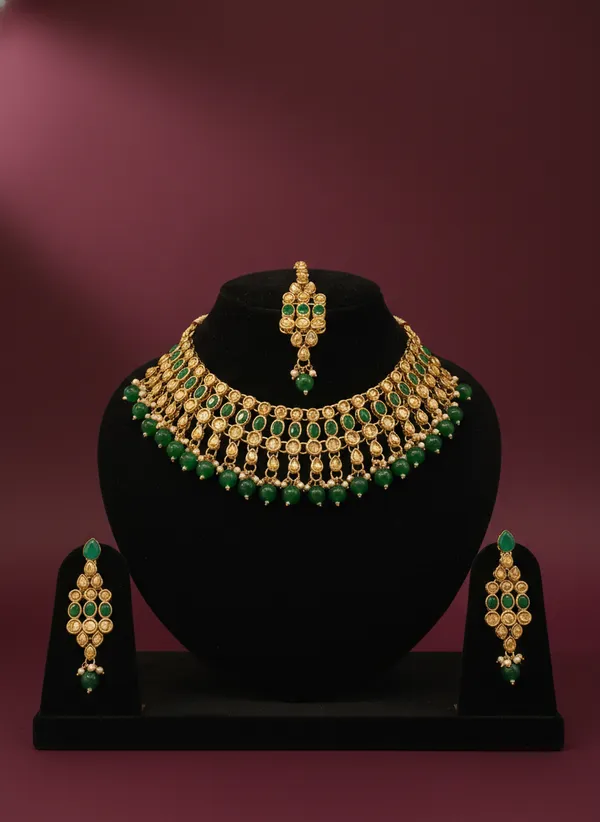 Emerald_Green_Gold_Duck_Kundan_Necklace_Set