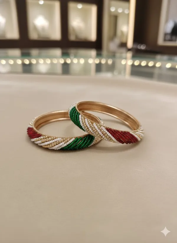 Red_Green_White_Pearl_Studd_Kundan_Bangles