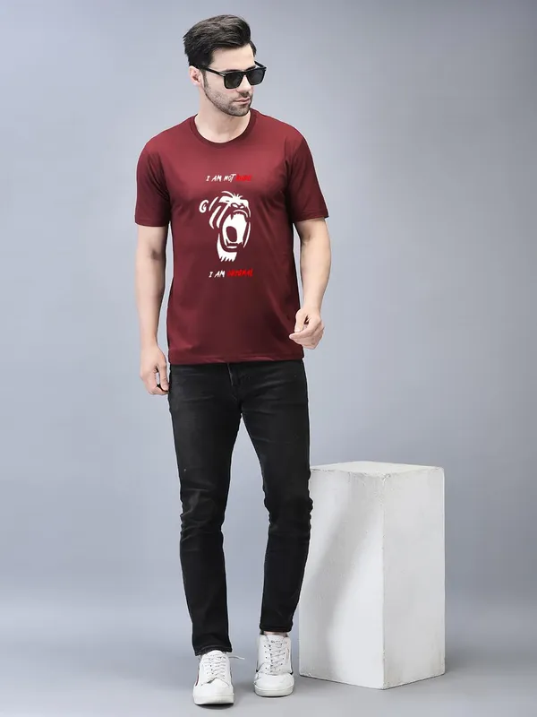 Maroon_Cotton_Printed_Crew_Neck_Half_Sleeve_T-Shirt_For_Men