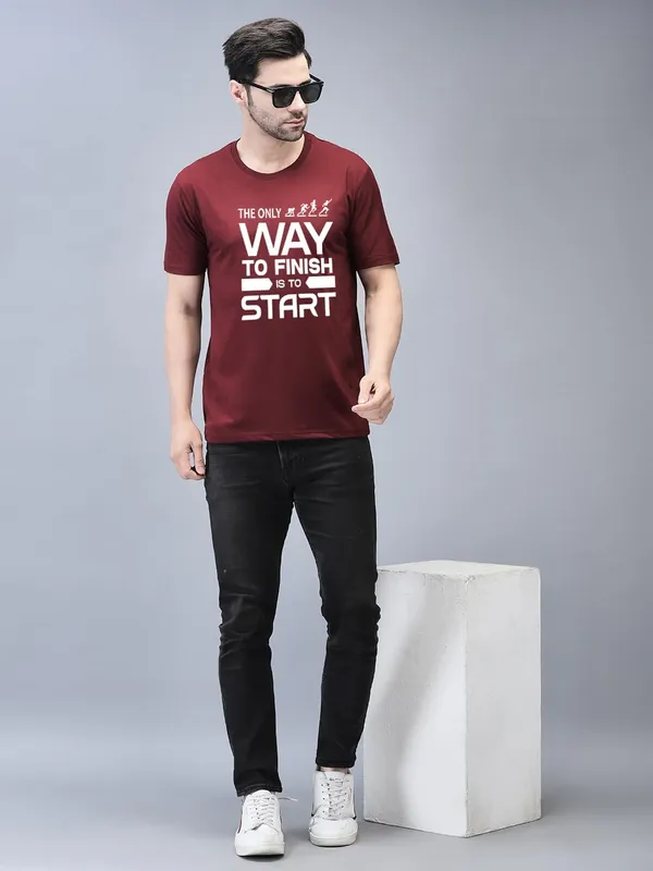 Maroon_Cotton_Printed_Crew_Neck_Half_Sleeve_T-Shirt_For_Men