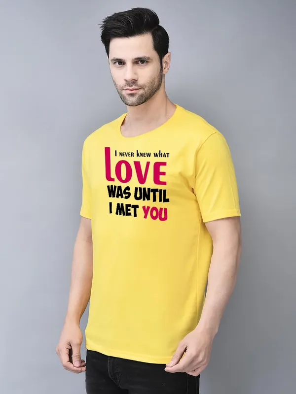 Yellow_Cotton_Printed_Crew_Neck_Half_Sleeve_T-Shirt_For_Men