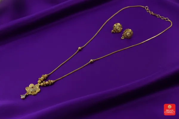 pended_necklace_set
