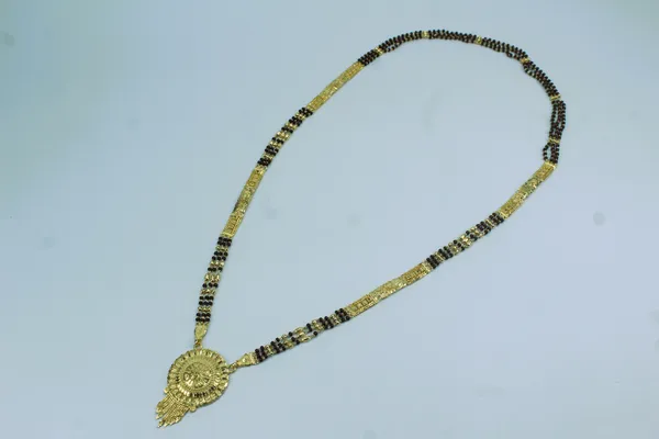 Long_Mangalsutra_(PB3_LM17)