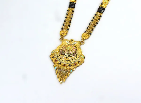 Long_Mangalsutra_PB4_LM031