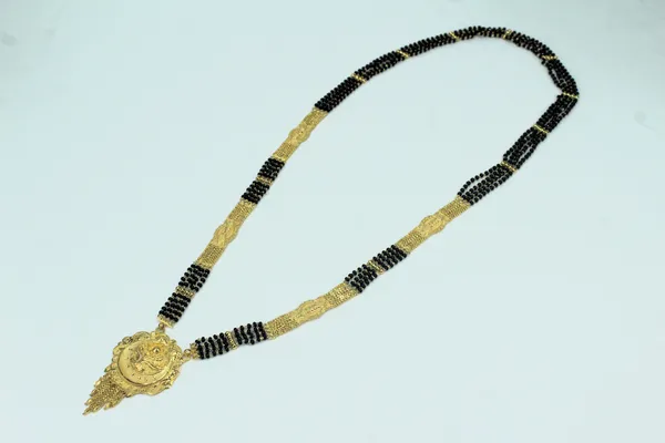 Long_Mangalsutra_(BX2_LM16.1)