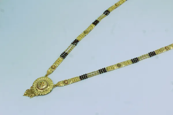 Long_Mangalsutra_(PB3_LM11_)