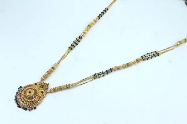 Long_Mangalsutra_(PB5_LM016_)