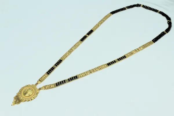 Long_Mangalsutra_(BX2_LM16.2)