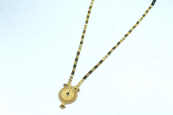 Long_Mangalsutra_PB5_LM28