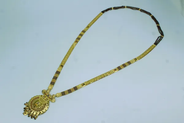 Long_Mangalsutra_(PB3_LM04)