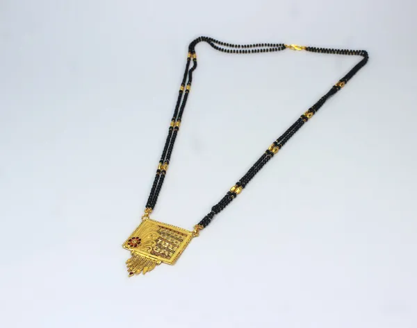 Long_Mangalsutra_PB4_LM07