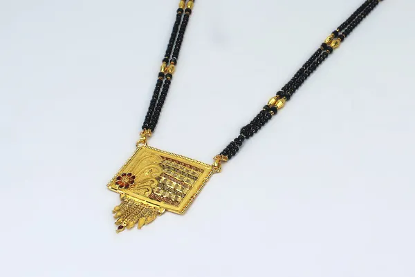 Long_Mangalsutra_PB4_LM07
