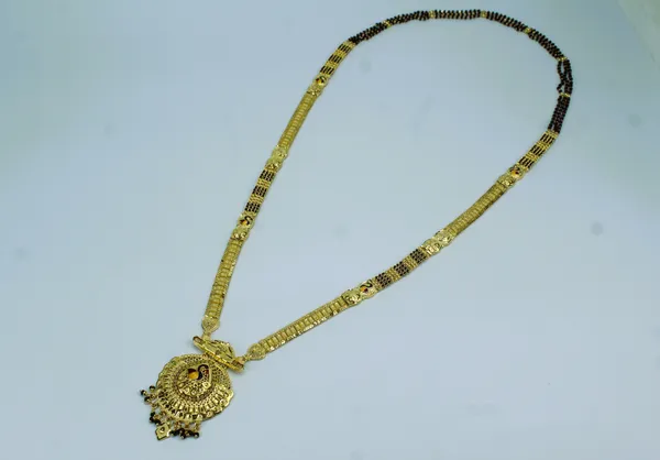 Long_Mangalsutra_(PB3_LM01)