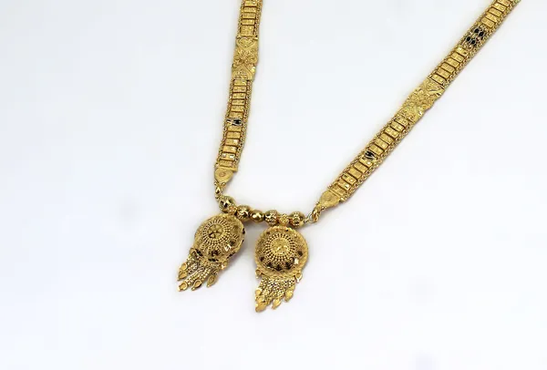 Long_Wati_Mangalsutra_PB4_LMW025