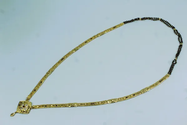 Long_Mangalsutra_(PB3_LM37)