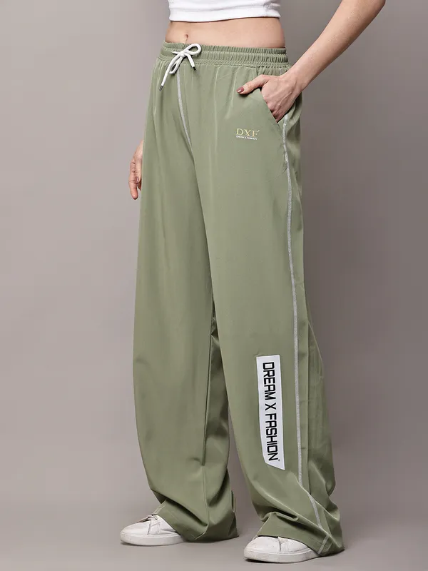 Olive_NS_Lycra_Line_Track_Pant_For_Women