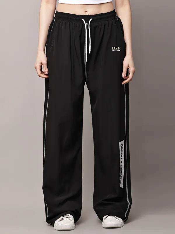 Black_NS_Lycra_Line_Track_Pant_For_Women