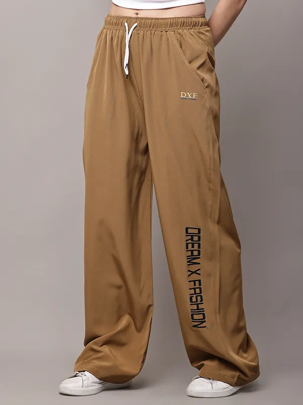 Mustard_NS_Lycra_Line_Track_Pant_For_Women