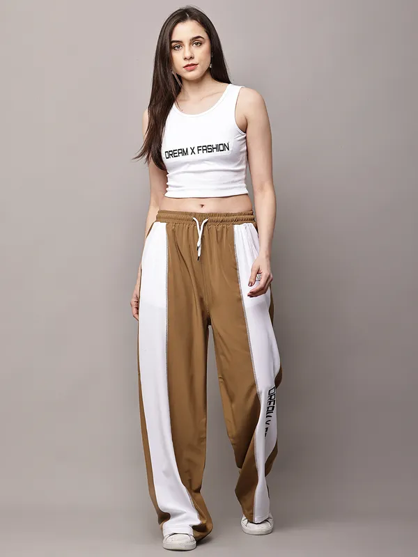 Mustard_NS_Lycra_Line_Track_Pant_For_Women