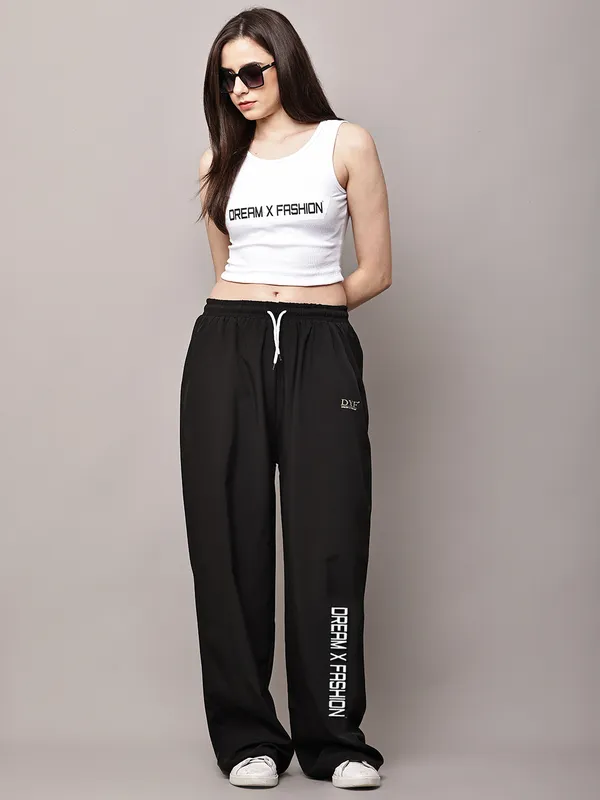 Black_NS_Lycra_Line_Track_Pant_For_Women